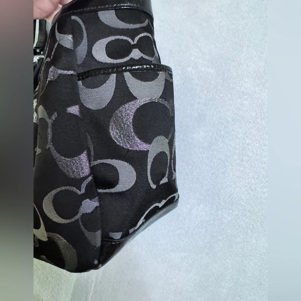 Coach Women's Metallic Silver Black SoHo Signature Shoulder Bag Tote F19664 Y2K - Picture 8 of 16